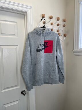 Nike - Classic Athletic Hoodie - Grey - L
